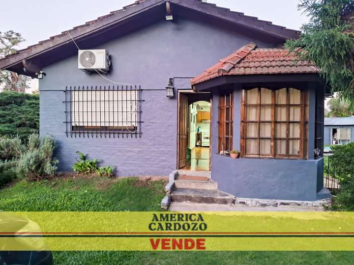 Casa adosada en venta en Neuquén, Buenos Aires