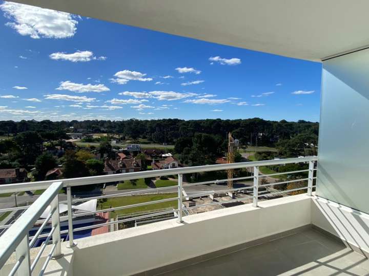 Apartamento en venta en Conrado Rontgen, Punta Del Este