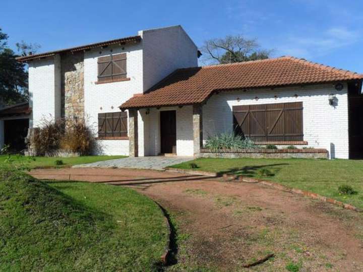 Casa en venta en Pinares, Maldonado