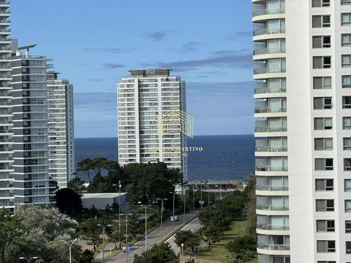 Apartamento en alquiler en Punta Del Este