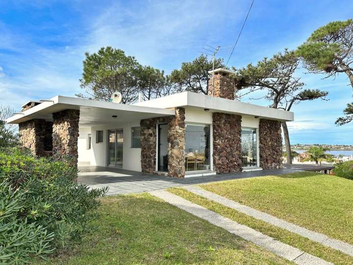Casa en venta en Gallineta, Piriápolis