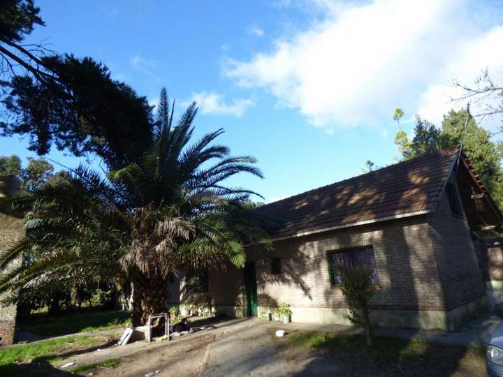 Casa adosada en venta en 239 - Larrea, 298, Luján