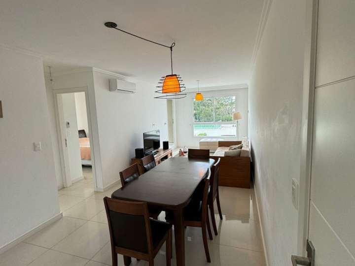 Apartamento en venta en Pinares, Maldonado