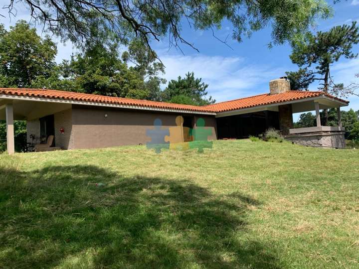 Casa en venta en Avenida Louis Pasteur, San Rafael - El Placer