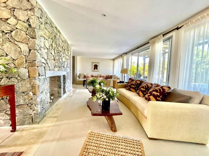 Casa en venta en Punta del Este, Maldonado