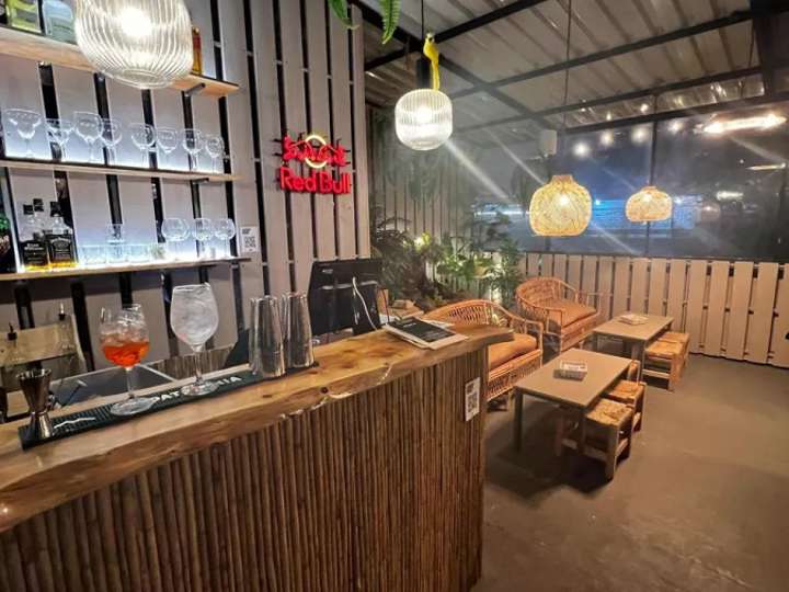 Comercial / Tienda en venta en Luis Franzini, Montevideo