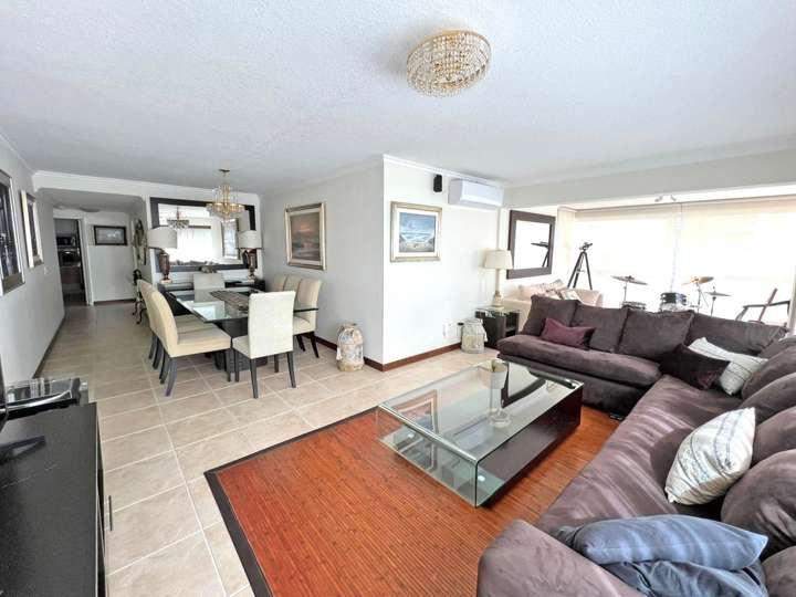 Apartamento en venta en Punta Del Este