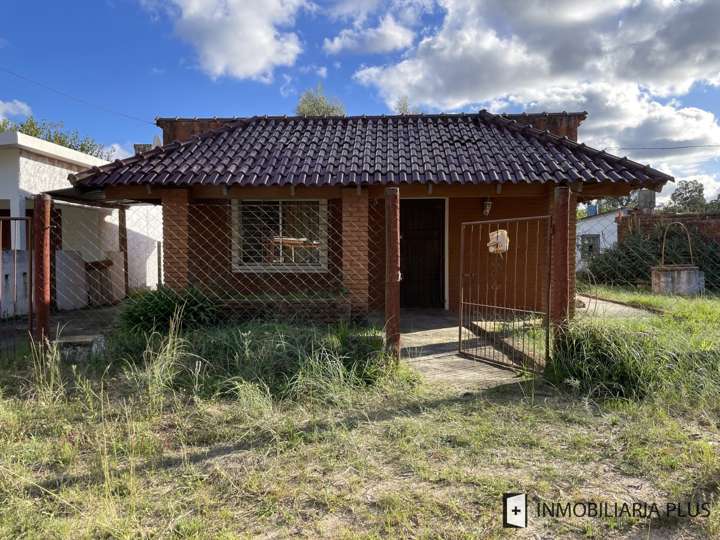 Casa en venta en Calle 8, Canelones