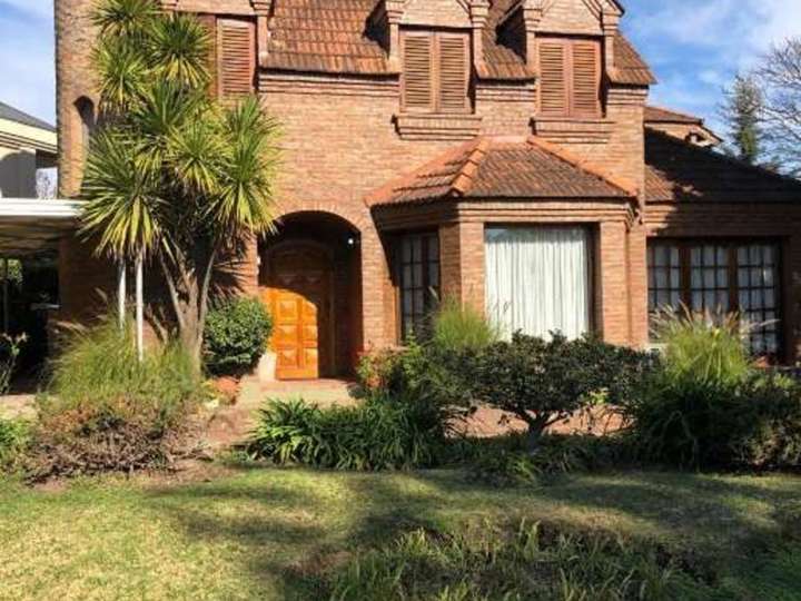 Casa en venta en San Juan Bautista, Buenos Aires