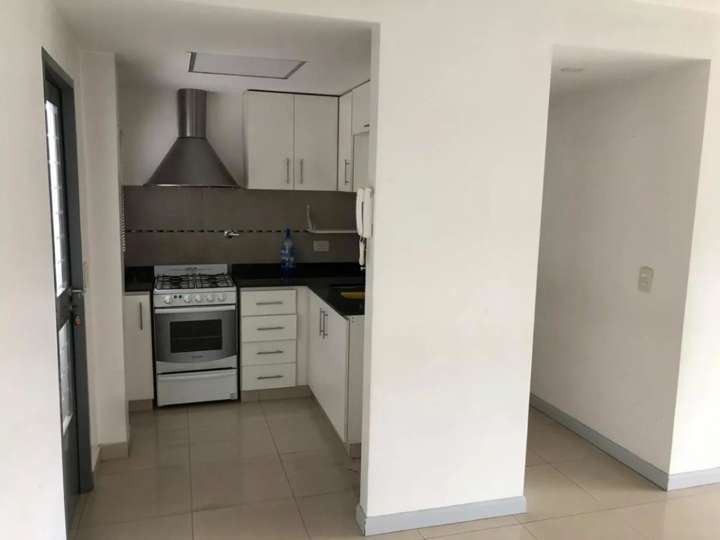 Departamento en venta en Avenida General San Martín, 2817, Lomas del Mirador