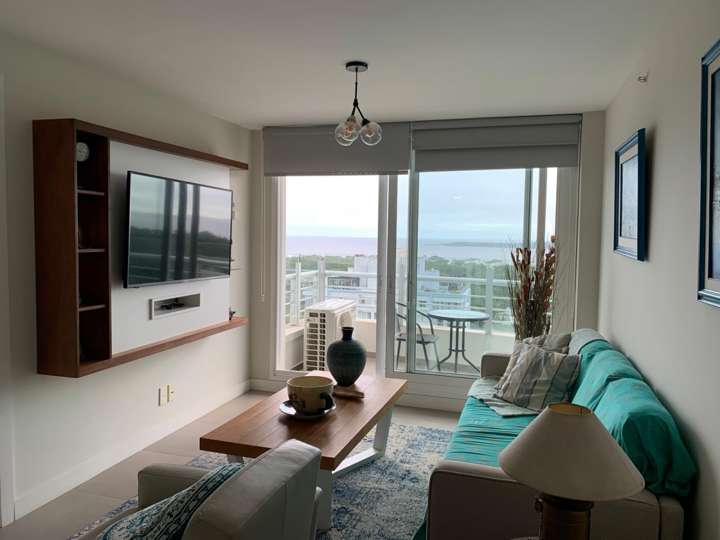 Apartamento en venta en Conrado Rontgen, Punta Del Este