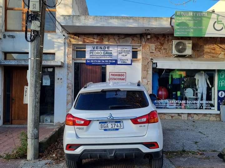Comercial / Tienda en venta en Tucumán, Piriápolis
