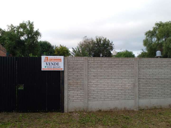 Terreno en venta en Calle 11, Brandsen