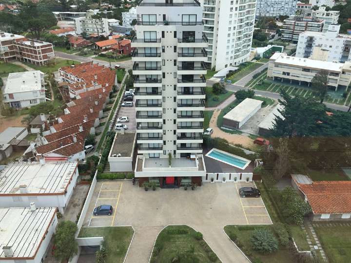 Apartamento en venta en Carlos Vaz Ferreira, Punta Del Este