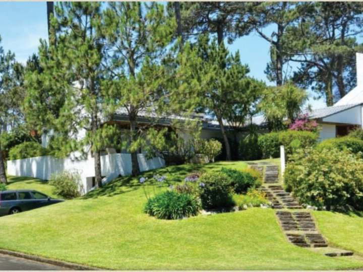 Casa en venta en Delmira Agustini, Punta Del Este
