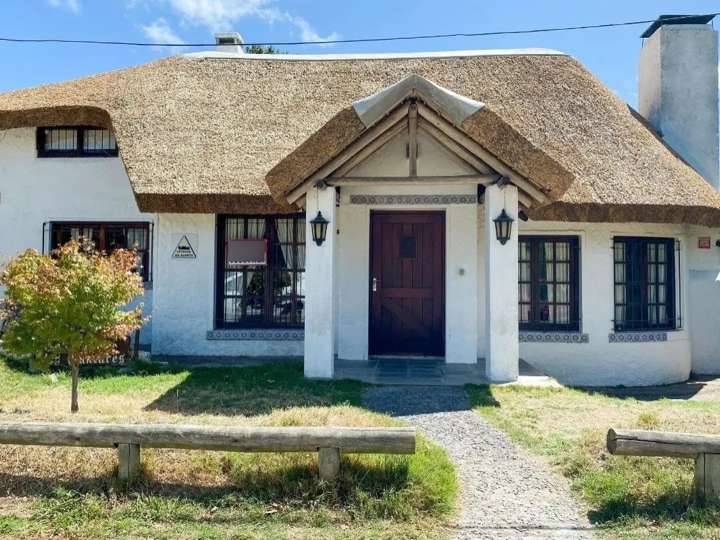 Casa en venta en Pinares, Maldonado