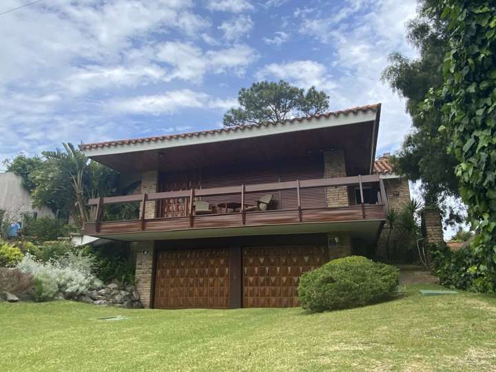 Casa en venta en Rambla General Artigas, Punta Del Este