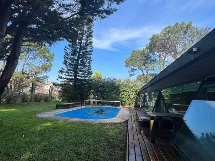 Casa en venta en Rambla General Artigas, Punta Del Este