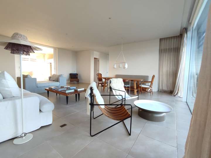 Apartamento en venta en Punta Del Este