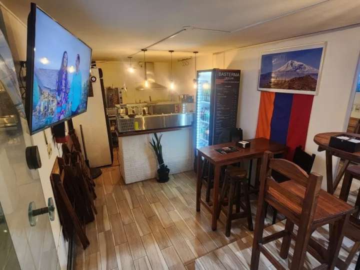 Comercial / Tienda en venta en Doctor José Scosería, Montevideo