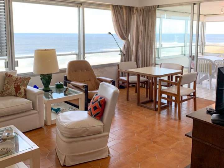 Apartamento en venta en Punta Del Este