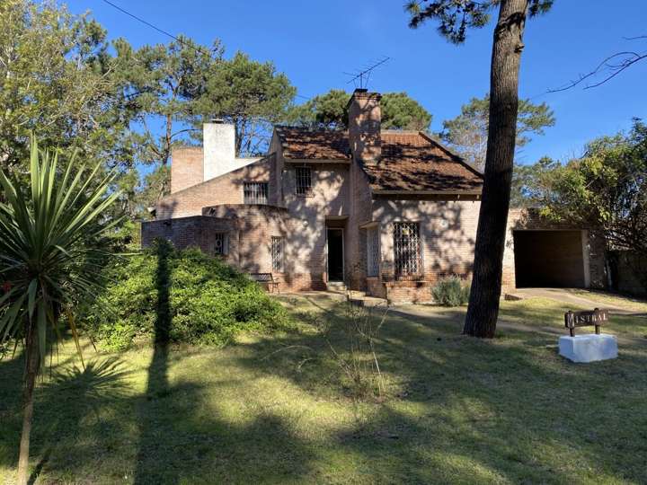 Casa en venta en Pinares, Maldonado