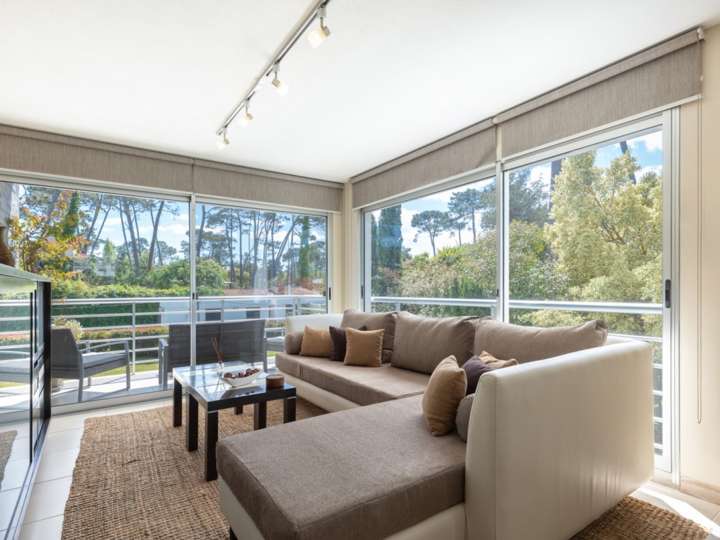 Apartamento en venta en Avenida Del Cabildo, Maldonado