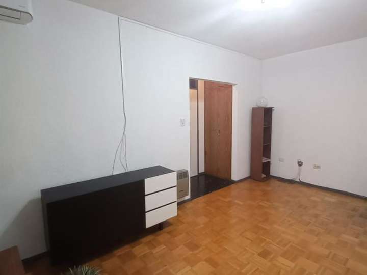 Departamento en venta en 724 - Hugo Zeyen, Ciudad Jardín Lomas del Palomar