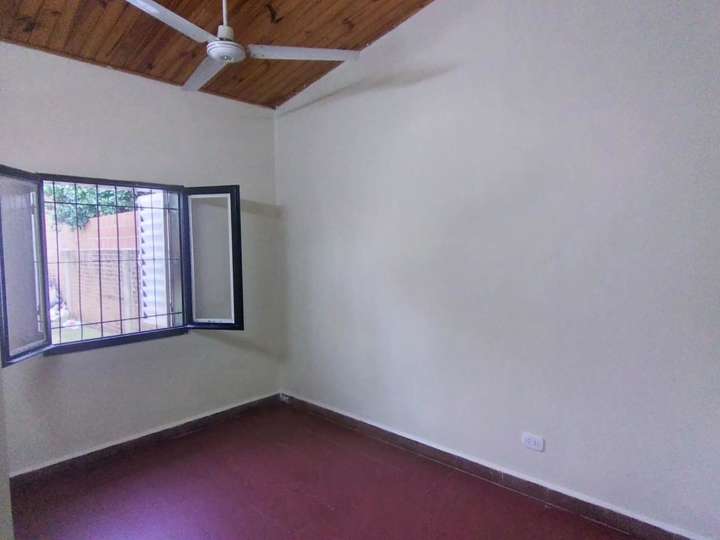 Casa en alquiler en Avenida General Roca, Provincia de Misiones