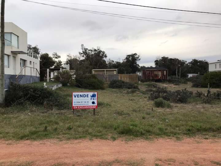 Terreno en venta en Calle 10, Maldonado