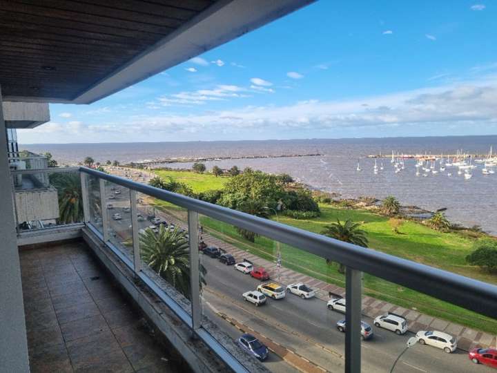 Apartamento en alquiler en Avenida Doctor Juan Andrés Cachón, Montevideo