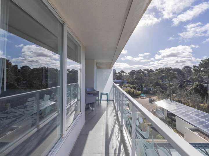 Apartamento en venta en Oslo, Punta Del Este