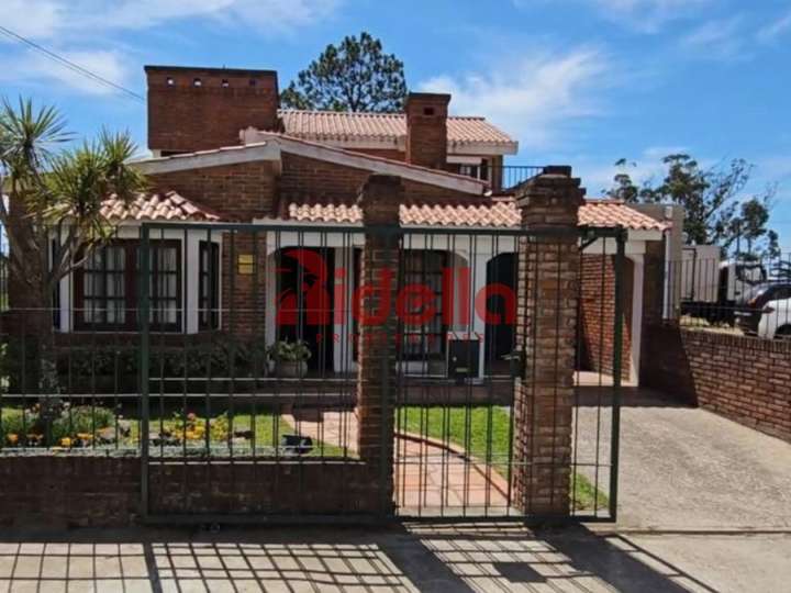 Casa en venta en Avenida Doctor Luis Alberto de Herrera, Maldonado