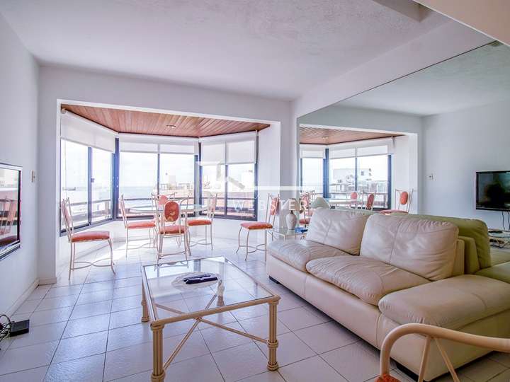 Apartamento en venta en Punta Del Este