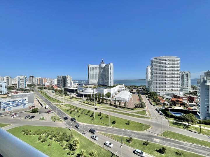 Apartamento en venta en Punta Del Este