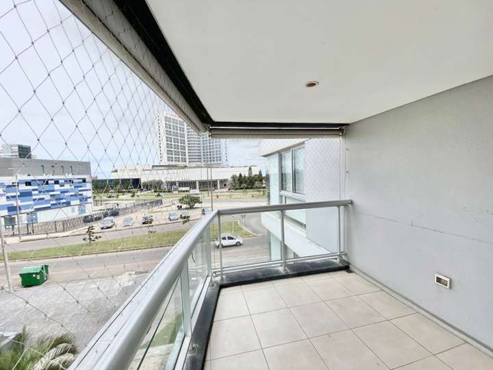 Apartamento en alquiler en Punta Del Este