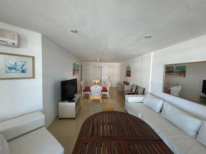 Apartamento en venta en Punta Del Este