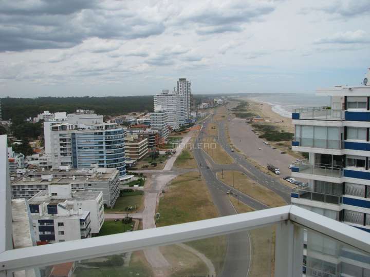 Apartamento en venta en Punta Del Este