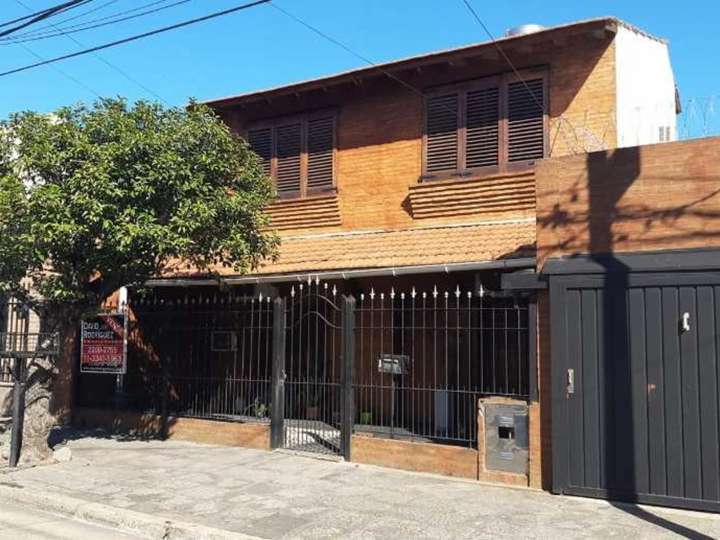 Casa en venta en Huaura, 349, Buenos Aires