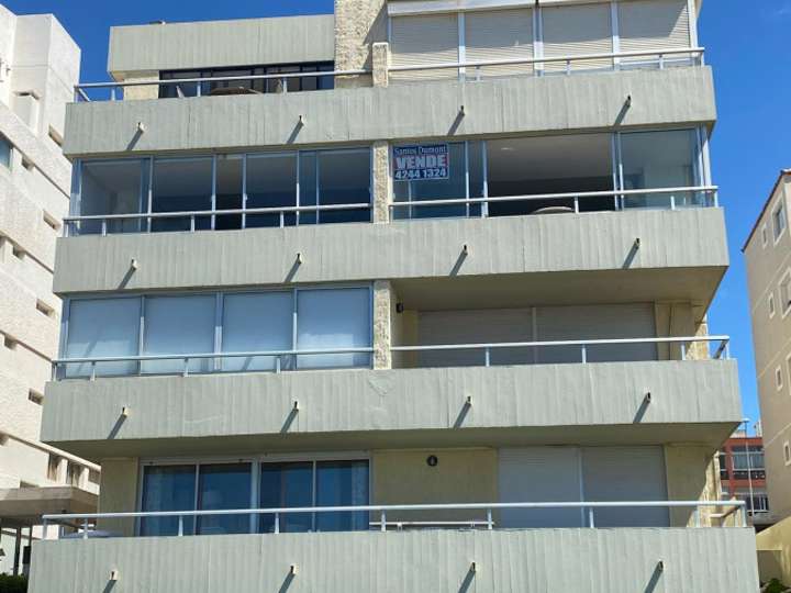 Apartamento en venta en Rambla General Artigas, Punta Del Este