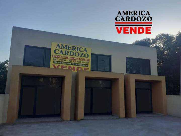Comercial / Tienda en alquiler en Demóstenes, Buenos Aires