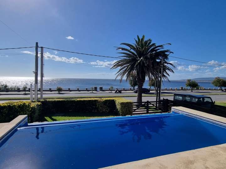 Casa en venta en Rambla de Los Ingleses, Piriápolis