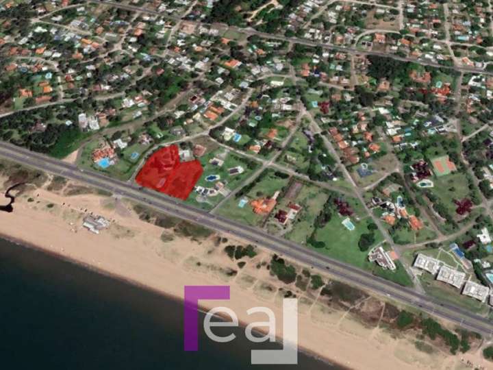 Terreno en venta en Punta Del Este