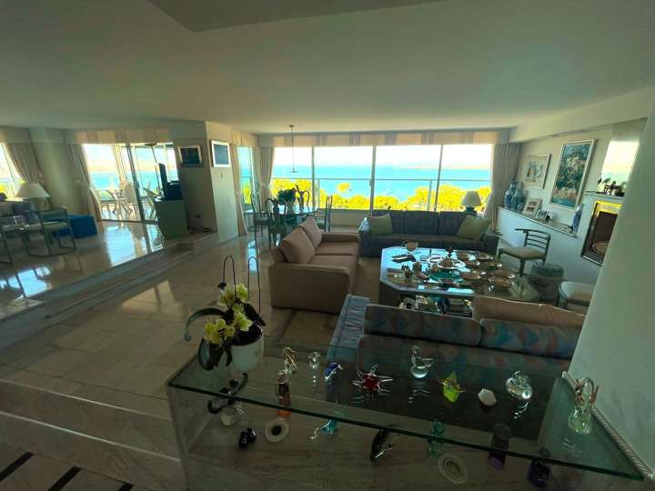 Apartamento en venta en Punta Del Este