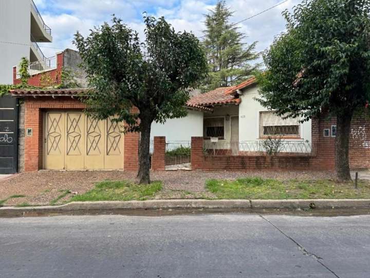 Casa en venta en Teniente Coronel José P. Bergamini, 301, El Palomar