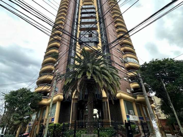 Cochera en venta en Paunero, Muñiz