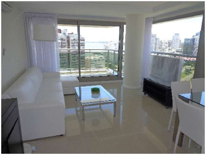 Apartamento en venta en Punta Del Este