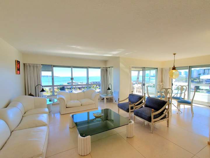 Apartamento en venta en Punta Del Este