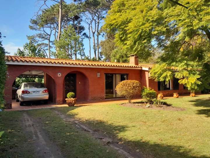 Casa en venta en Pinares, Maldonado