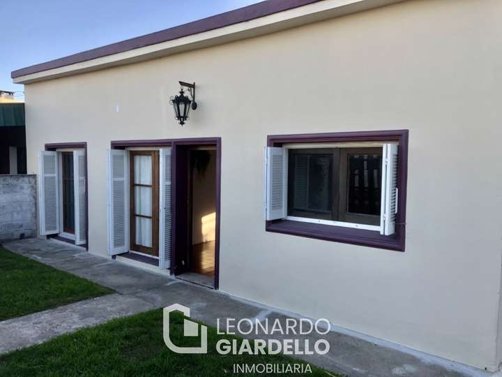 Casa en venta en Fernando J. Carballo, Colonia